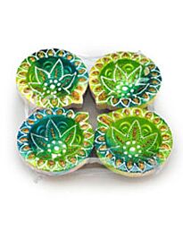 Diya decoratif vert & dore – Lampes a huile en argile peintes a la main (lot de 4)