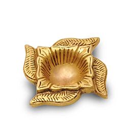 Shop Brass Metal Diya (Swastik) online – with Ekirana for Just €5.99 /