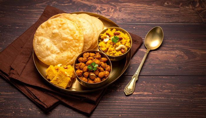 Ashtami Prasad - Halwa, Puri & Chana